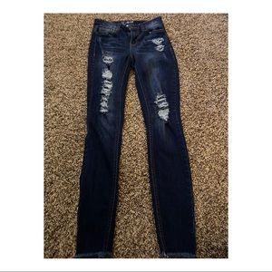 No Boundaries Distressed Skinny Jeans